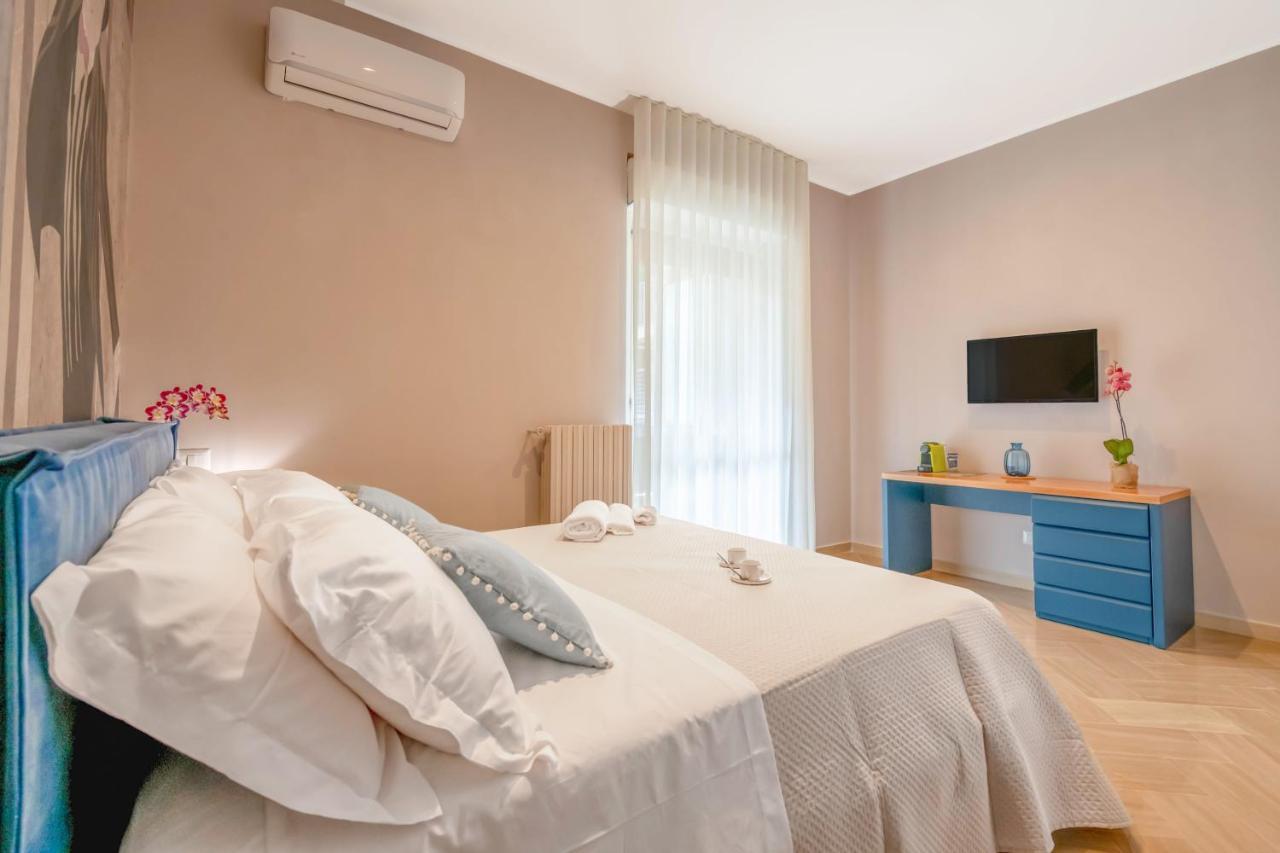 City Gate - Luxury Suites Bari Kültér fotó