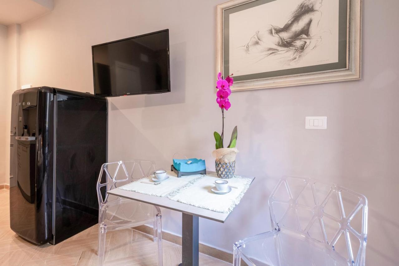 City Gate - Luxury Suites Bari Kültér fotó
