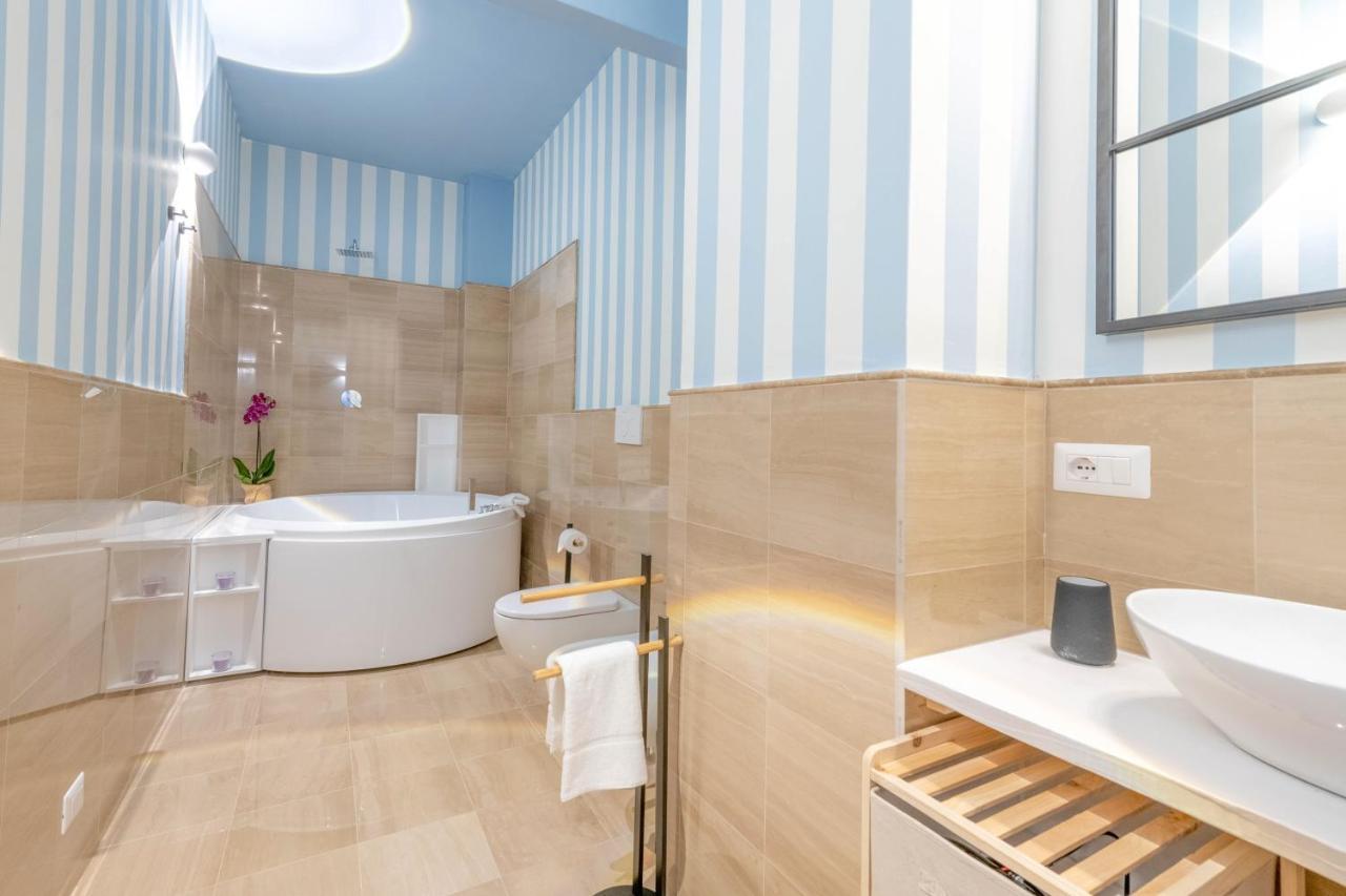 City Gate - Luxury Suites Bari Kültér fotó