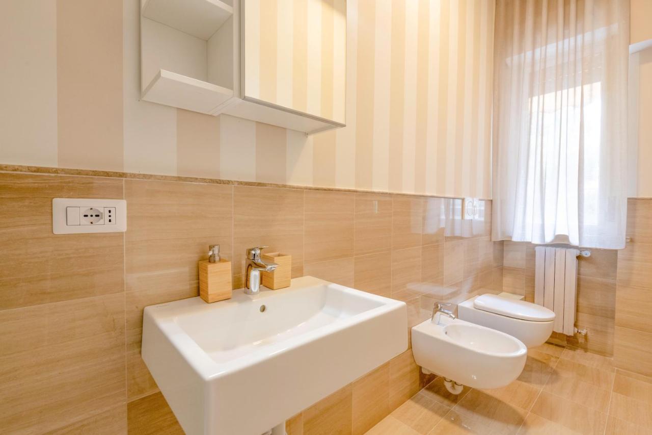 City Gate - Luxury Suites Bari Kültér fotó