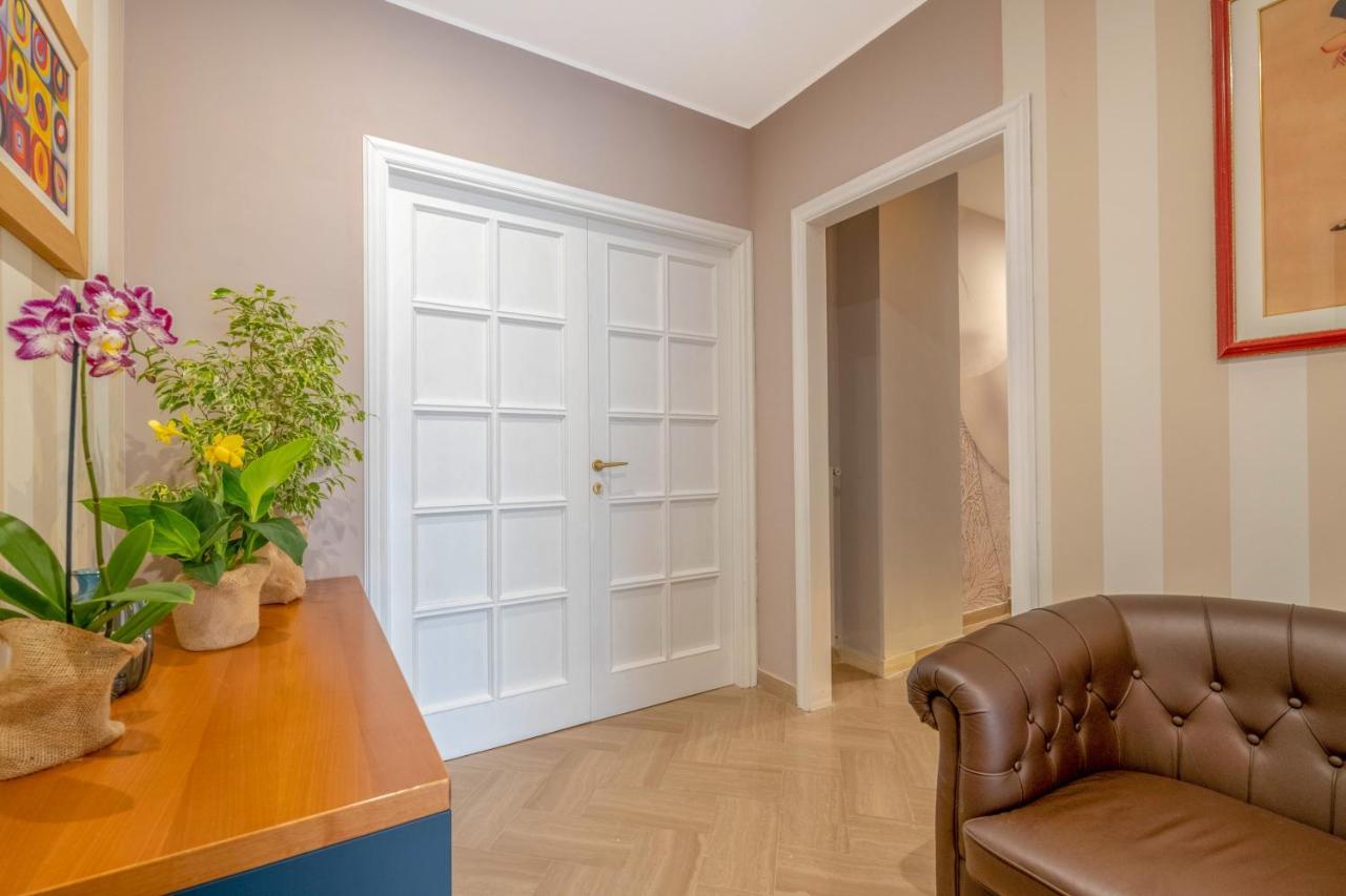 City Gate - Luxury Suites Bari Kültér fotó